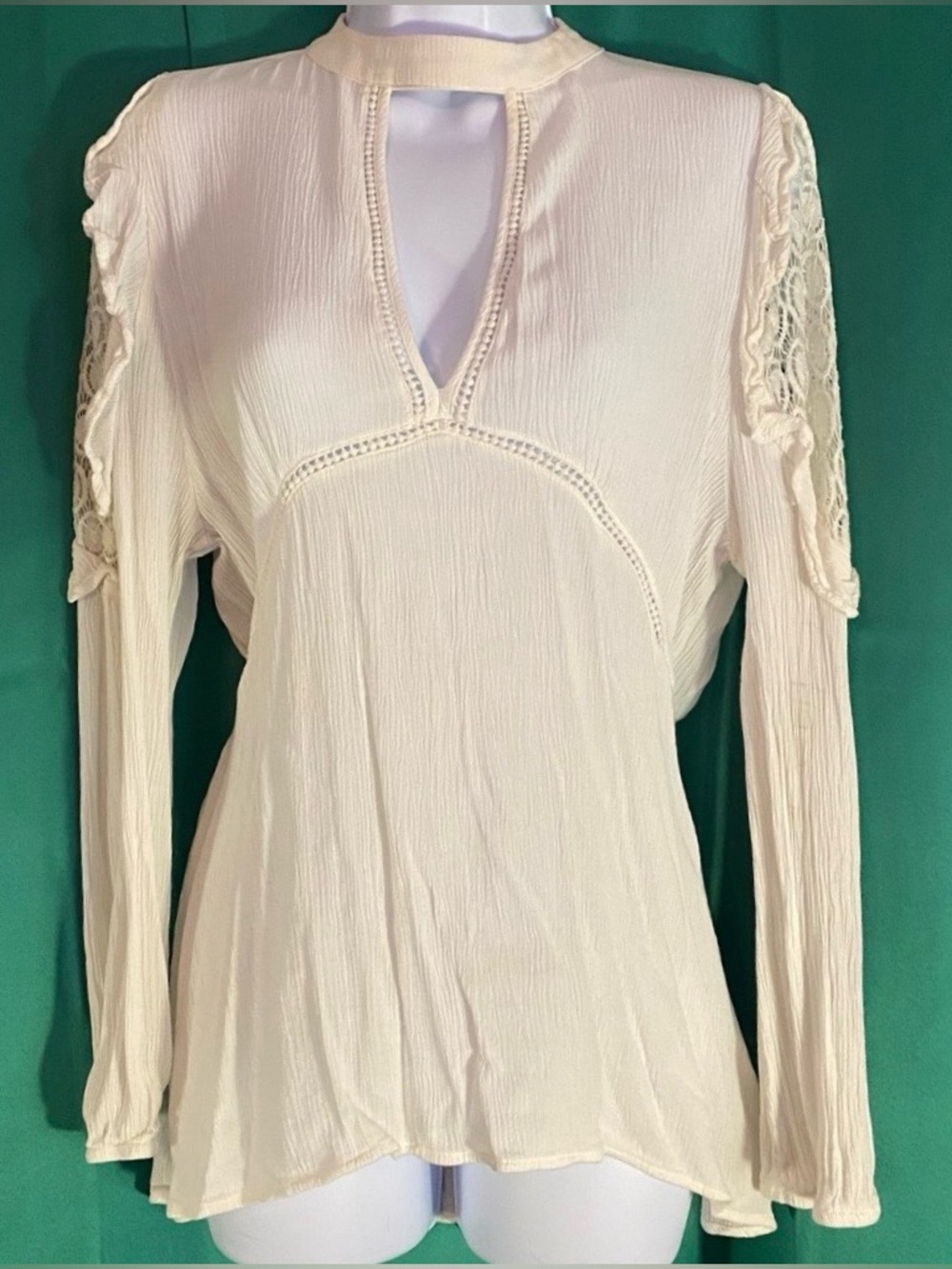 Victorian Inspired Romantic Top-Off-White Lace-Detail-Long Sleeve Sz. Med.